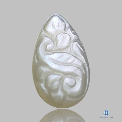 0-White_Moonstone-c4sw2339-3-Pear-White-20_25mm-Carvings-Opaque-0