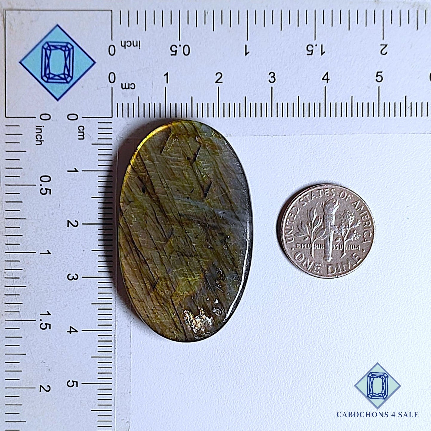 Cabujones ovalados de labradorita amarilla natural de 41 x 25 x 5 mm de Madagascar, disponibles para la venta.