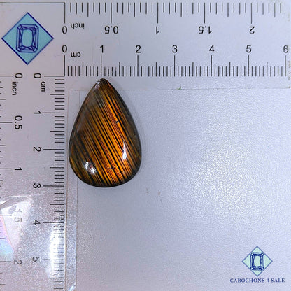 Cabujones de labradorita amarilla natural en forma de pera de 29 x 19 x 5 mm de Madagascar, disponibles para la venta.