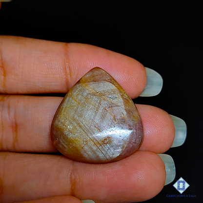 Zawadi Golden Sapphire