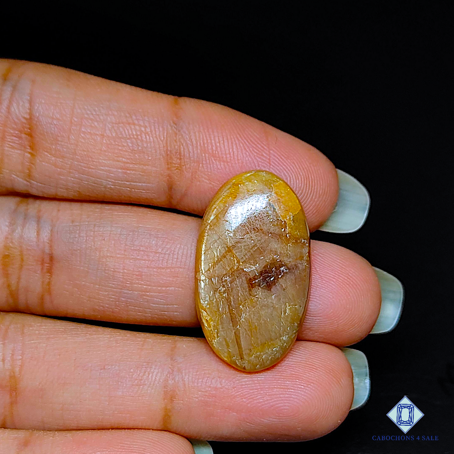 Zawadi Golden Sapphire